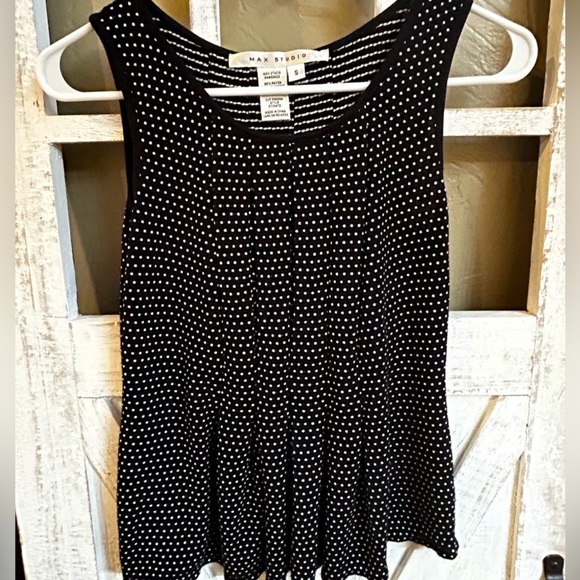 Max Studio Knit Pleated Polka Dot Tank - Picture 1 of 4